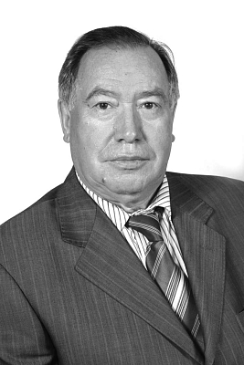 Исхаков Анас Гатуфович
